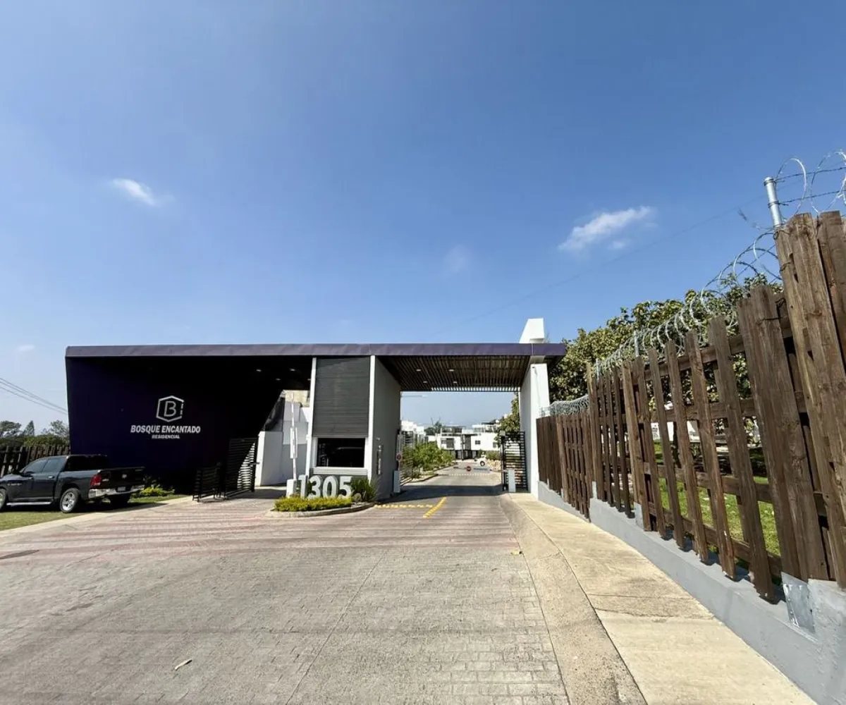 Casa En Venta,Los Robles,Avenida Doctor Angel Leaño 1305, Zapopan, Jalisco 45134, 3 Habitaciones,3 Baños,Avenida Doctor Angel Leaño,1,pTNUlcB Casa En Venta,Los Robles,Avenida Doctor Angel Leaño 1305, Zapopan, Jalisco 45134, 3 Habitaciones,3 Baños,Avenida Doctor Angel Leaño,1,pTNUlcB