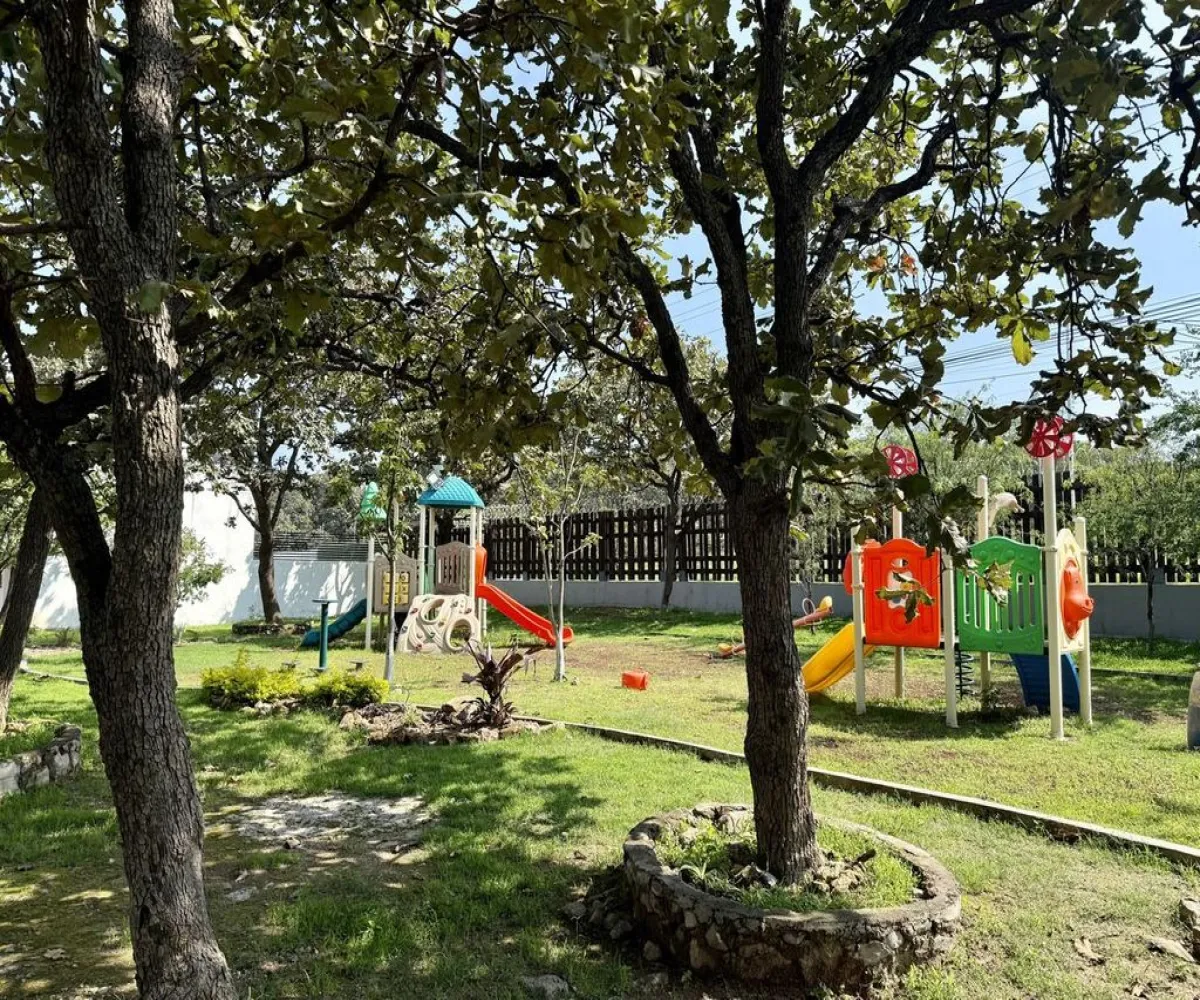 Casa En Venta,Los Robles,Avenida Doctor Angel Leaño 1305, Zapopan, Jalisco 45134, 3 Habitaciones,3 Baños,Avenida Doctor Angel Leaño,1,pTNUlcB Casa En Venta,Los Robles,Avenida Doctor Angel Leaño 1305, Zapopan, Jalisco 45134, 3 Habitaciones,3 Baños,Avenida Doctor Angel Leaño,1,pTNUlcB