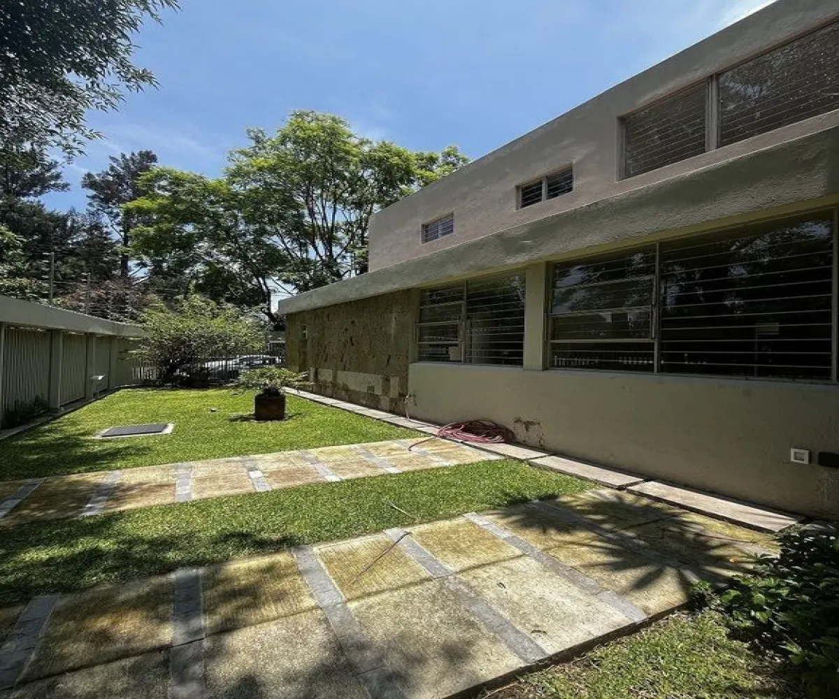 Casa En Venta,Chapalita Oriente,Santa Rita 1095, Zapopan, Jalisco 45040, 4 Habitaciones,3 Baños,Santa Rita,1,pAnjAdL