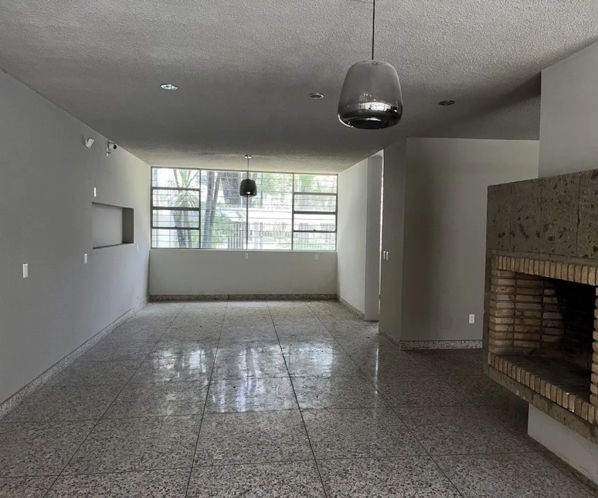 Casa En Venta,Chapalita Oriente,Santa Rita 1095, Zapopan, Jalisco 45040, 4 Habitaciones,3 Baños,Santa Rita,1,pAnjAdL