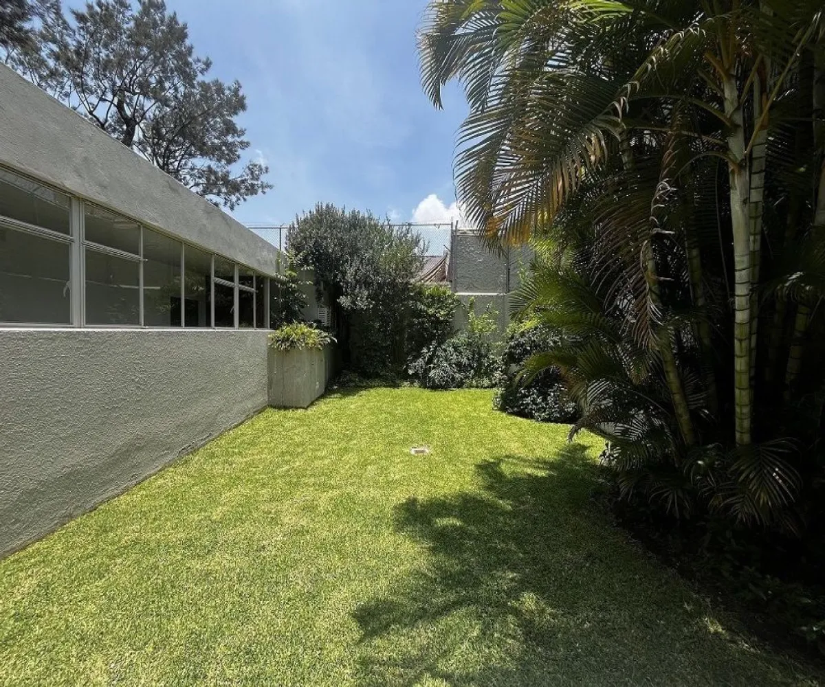 Casa En Venta,Chapalita Oriente,Santa Rita 1095, Zapopan, Jalisco 45040, 4 Habitaciones,3 Baños,Santa Rita,1,pAnjAdL