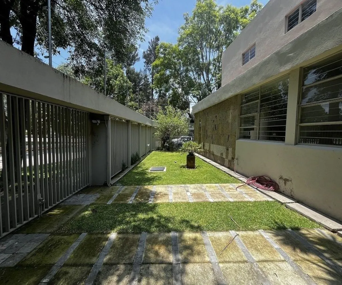 Casa En Venta,Chapalita Oriente,Santa Rita 1095, Zapopan, Jalisco 45040, 4 Habitaciones,3 Baños,Santa Rita,1,pAnjAdL