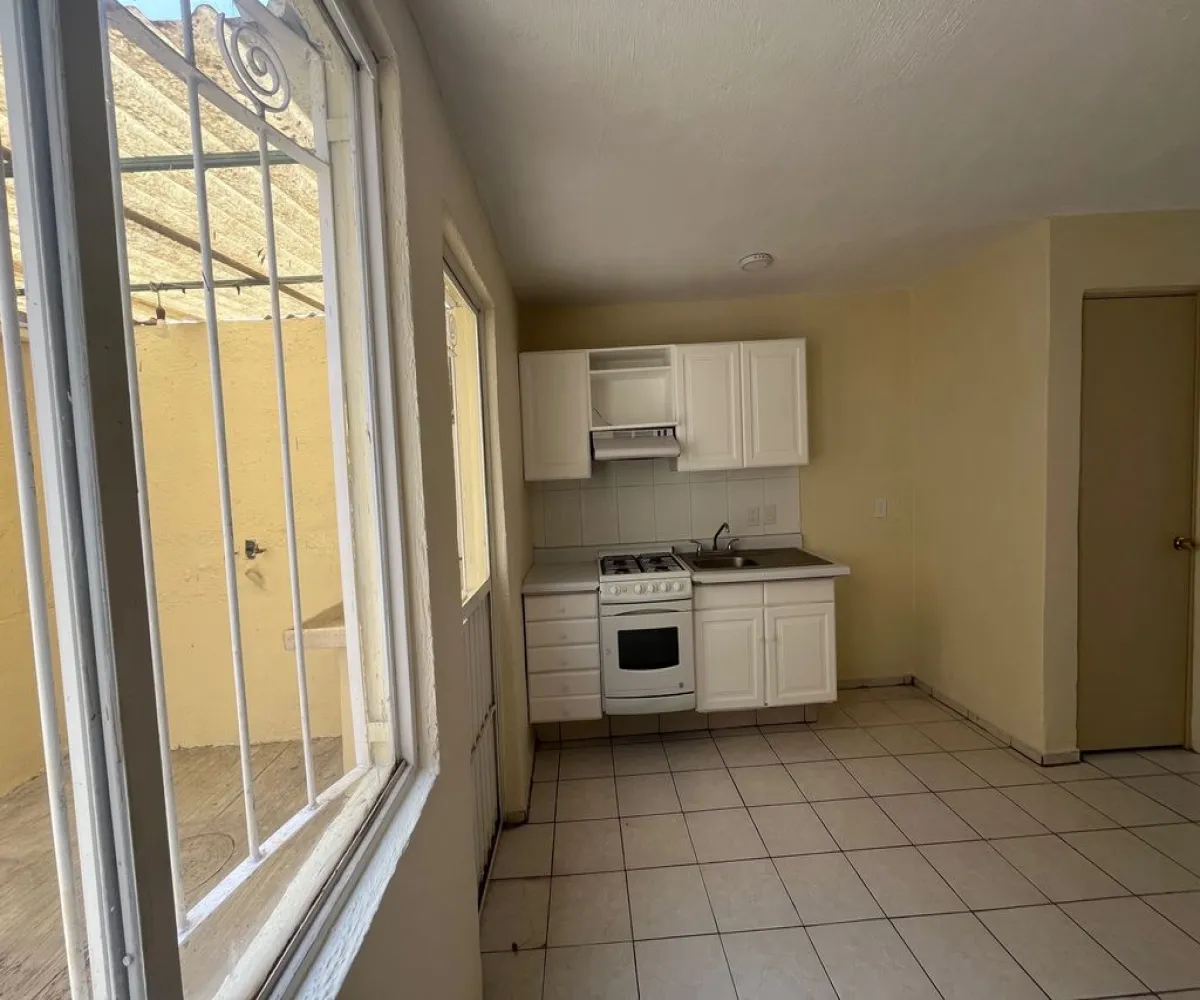 Casa En Venta,San Agustín,Vista de La Montaña 50 50 56, Tlajomulco de Zúñiga, Jalisco 45645, 2 Habitaciones,1 Baño,Vista de La Montaña 50,2,pmlFTH0