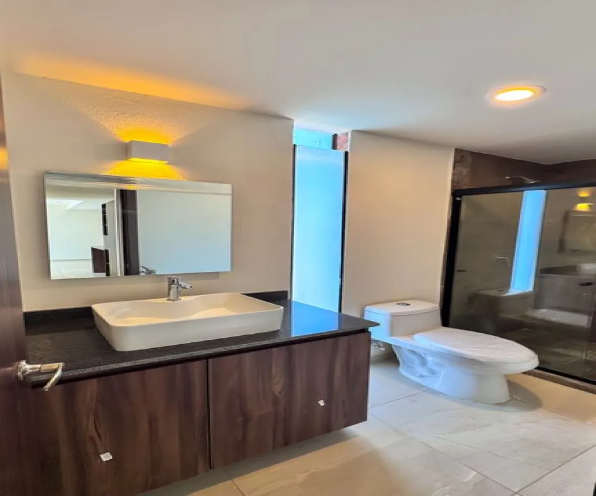 Departamento En Venta,virreyes Residencial ,Avenida Naciones Unidas 7879 C709, Zapopan, Jalisco 45110, 3 Habitaciones,2 Baños,Avenida Naciones Unidas,1,p1NYLAC