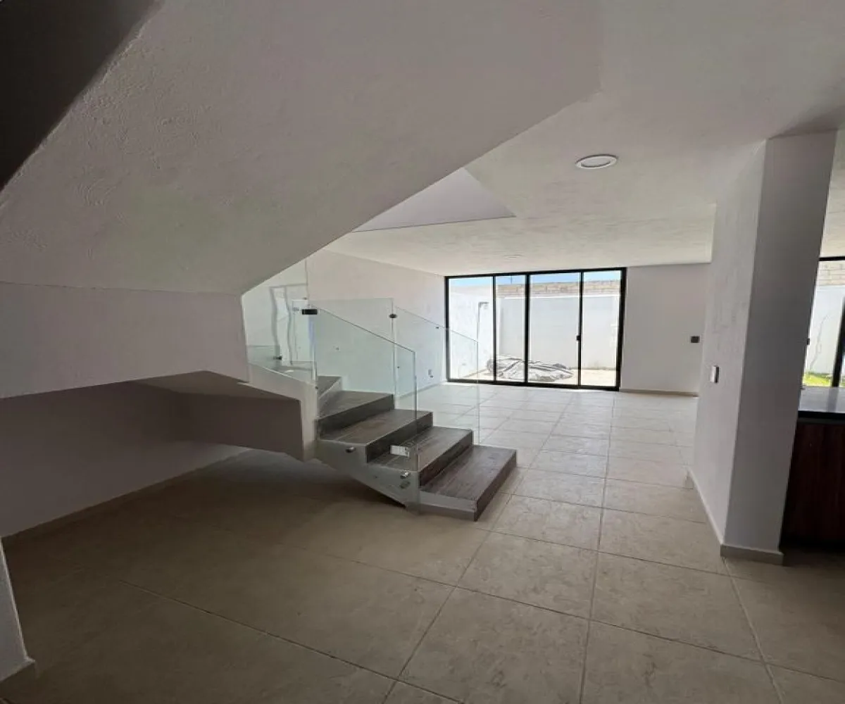 Casa En Venta,Boulevard Valle Imperial 1192, Zapopan, Jalisco 45134, 3 Habitaciones,2 Baños,Boulevard Valle Imperial,1,pUDAZsf