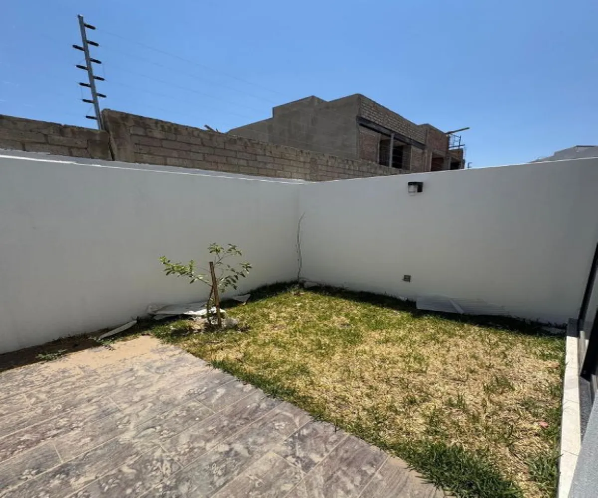 Casa En Venta,Boulevard Valle Imperial 1192, Zapopan, Jalisco 45134, 3 Habitaciones,2 Baños,Boulevard Valle Imperial,1,pUDAZsf