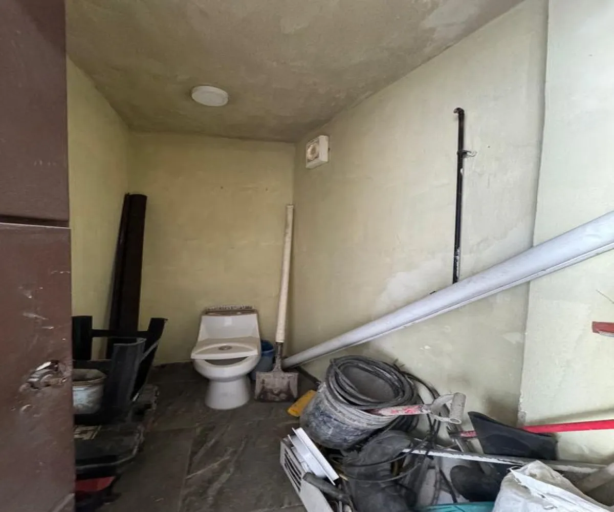 En Venta,Santa Lucía,Río Pontla 29, Zapopan, Jalisco 45200,1 Baño,Río Pontla,1,pgomoKn