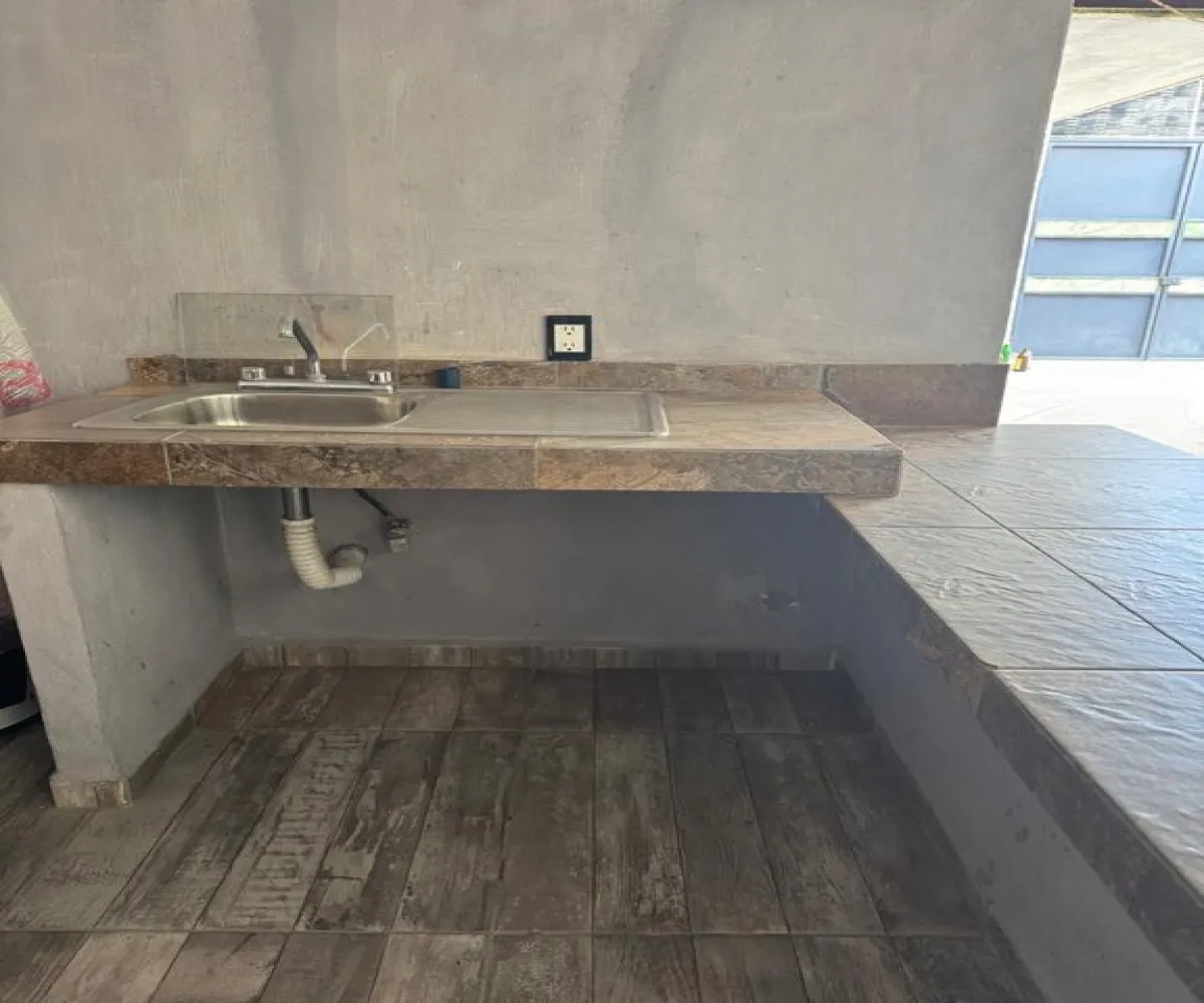 En Venta,Santa Lucía,Río Pontla 29, Zapopan, Jalisco 45200,1 Baño,Río Pontla,1,pgomoKn