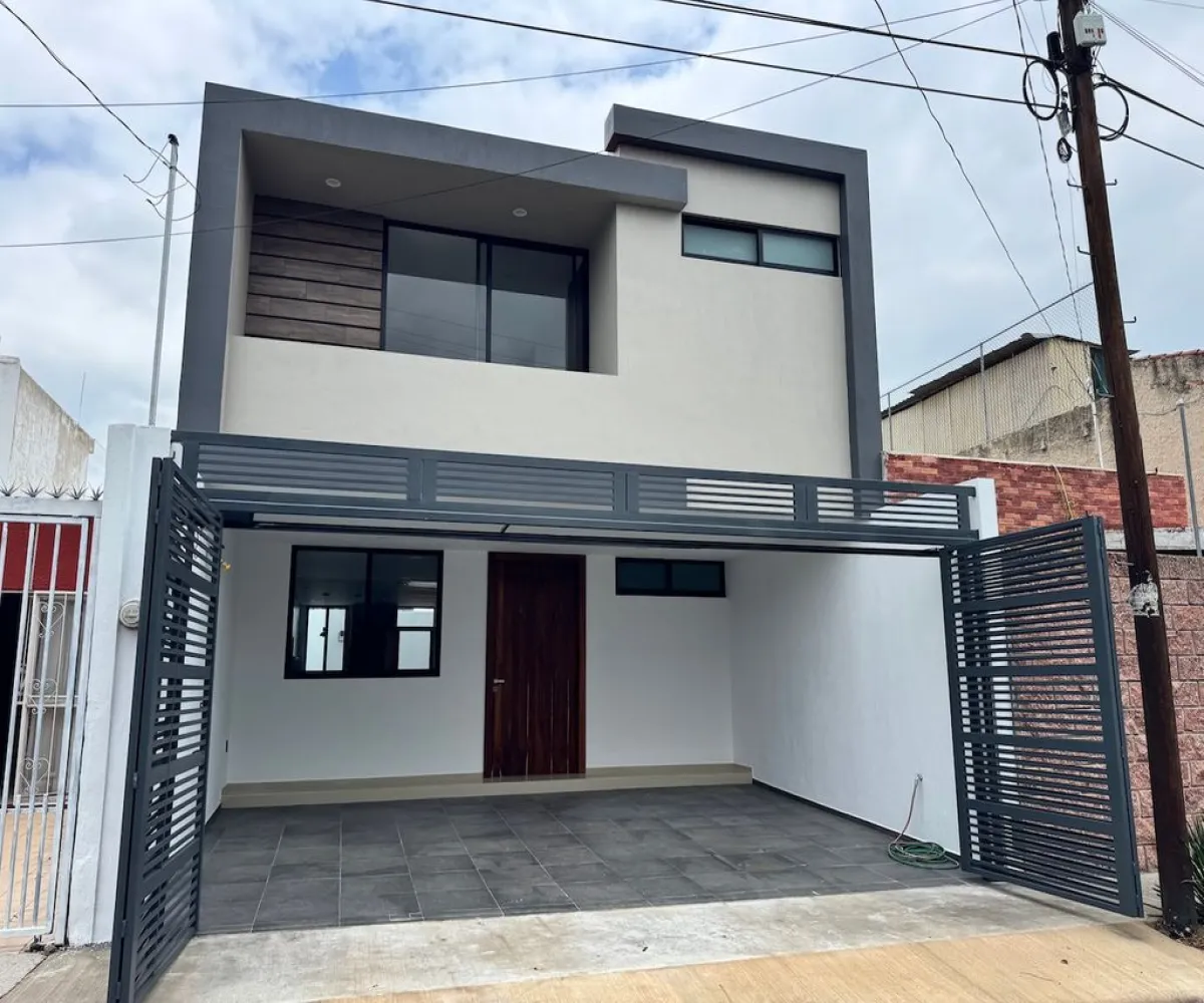 Casa En Venta,Residencial Poniente,Calle José de Jesús Huerta 794, Zapopan, Jalisco 45136, 4 Habitaciones,3 Baños,Calle José de Jesús Huerta,1,pc1zKIK