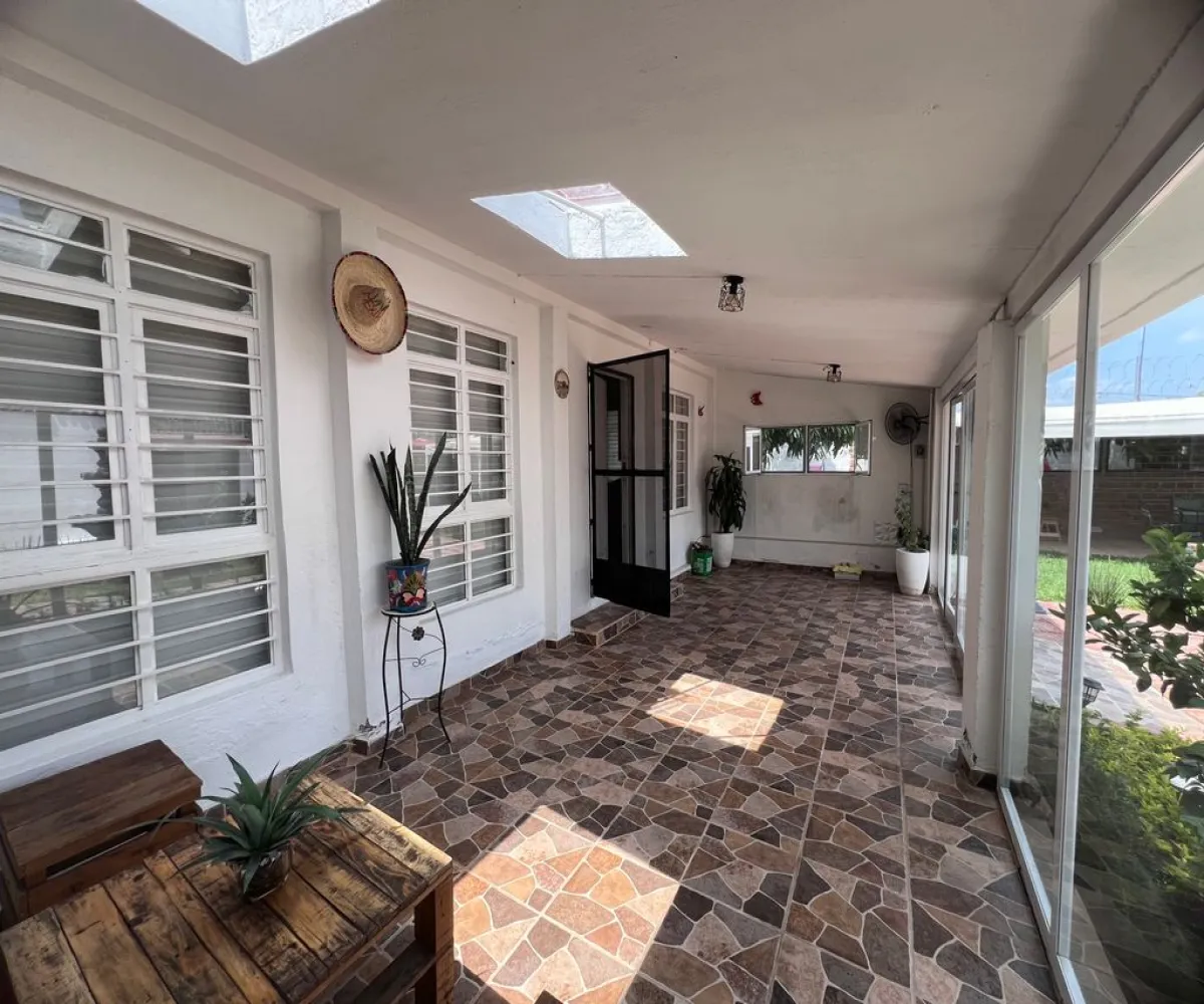 Casa En Venta,Destiladora Refugio,8 de Julio 17, El Arenal, Jalisco 45320, 4 Habitaciones,2 Baños,8 de Julio,1,p1ZI0dD