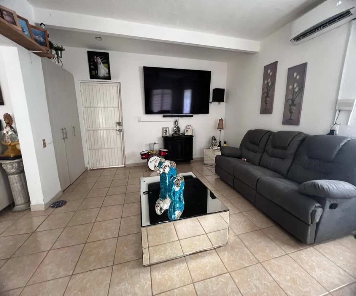 Casa En Venta,Destiladora Refugio,8 de Julio 17, El Arenal, Jalisco 45320, 4 Habitaciones,2 Baños,8 de Julio,1,p1ZI0dD