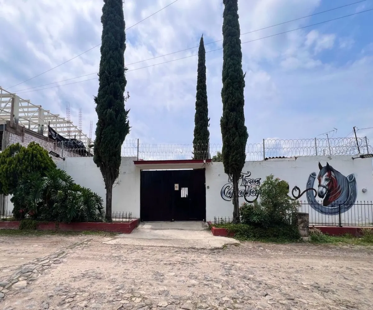 Casa En Venta,Destiladora Refugio,8 de Julio 17, El Arenal, Jalisco 45320, 4 Habitaciones,2 Baños,8 de Julio,1,p1ZI0dD