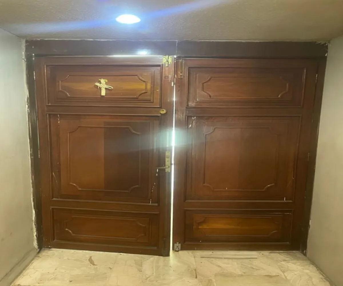 Casa En Venta,Providencia,Av Pablo Neruda 2572, Guadalajara, Jalisco 44630, 7 Habitaciones,1 Baño,Av Pablo Neruda,3,paYJLKw