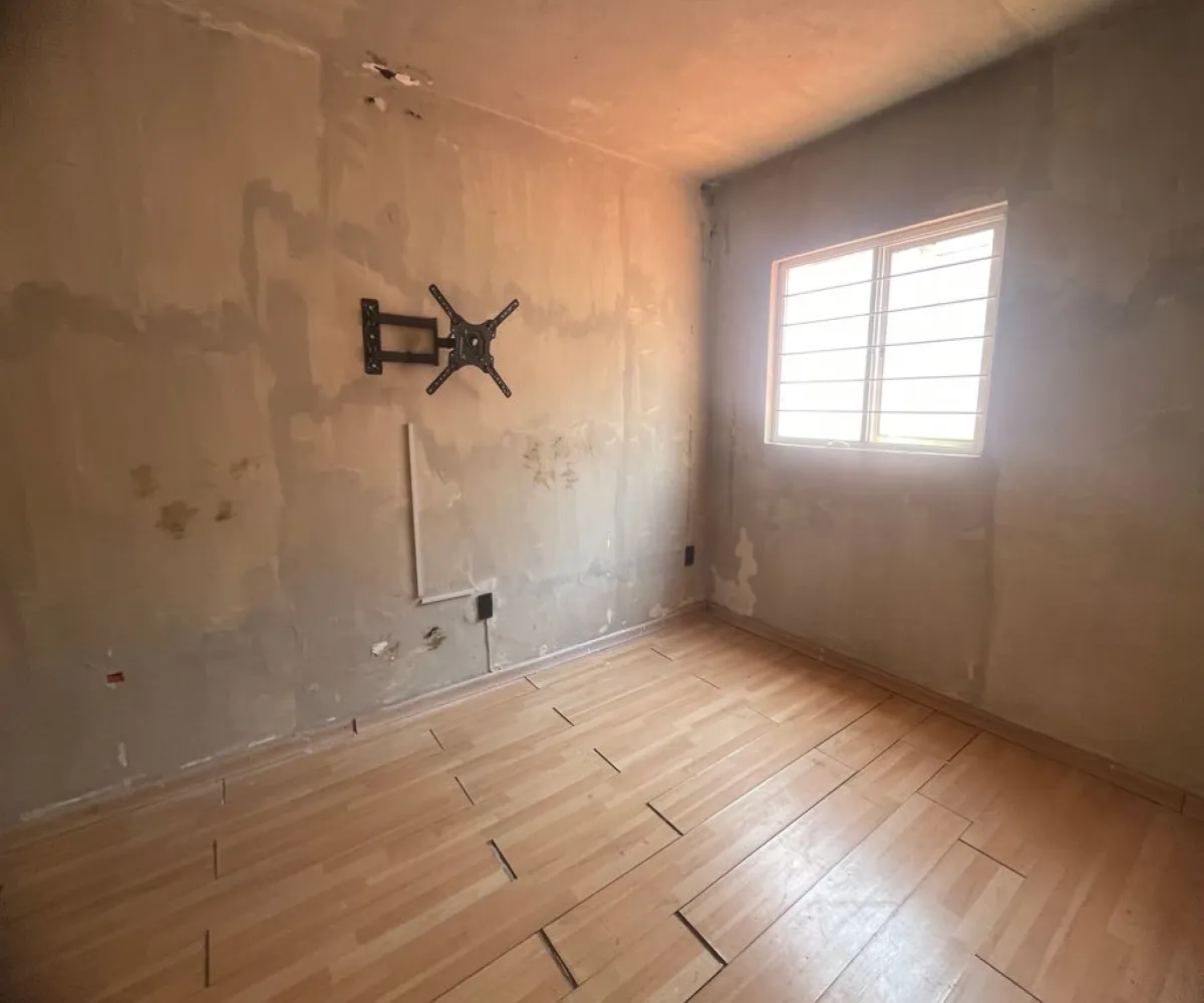 Casa En Venta,Providencia,Av Pablo Neruda 2572, Guadalajara, Jalisco 44630, 7 Habitaciones,1 Baño,Av Pablo Neruda,3,paYJLKw