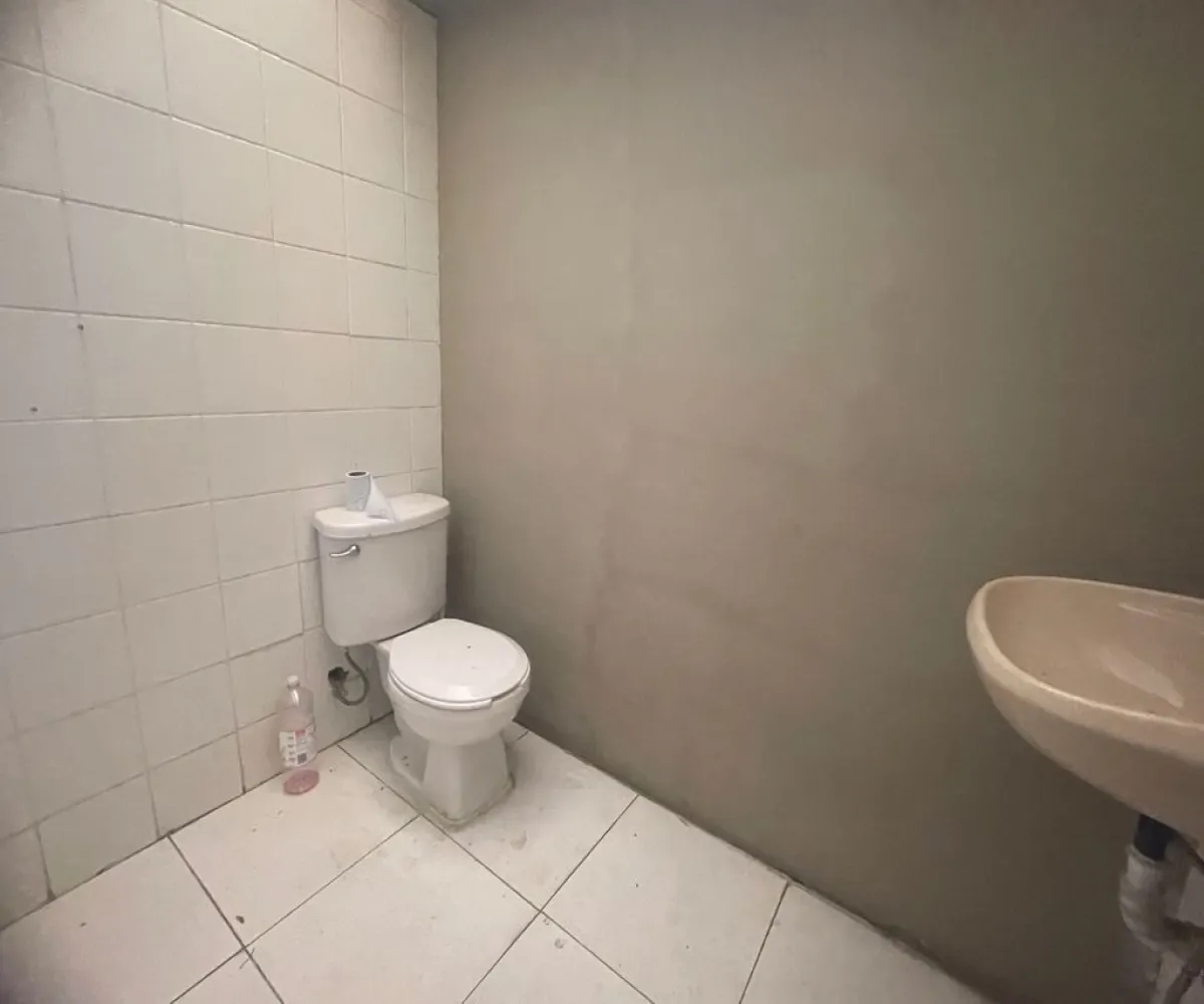 Casa En Venta,Providencia,Av Pablo Neruda 2572, Guadalajara, Jalisco 44630, 7 Habitaciones,1 Baño,Av Pablo Neruda,3,paYJLKw