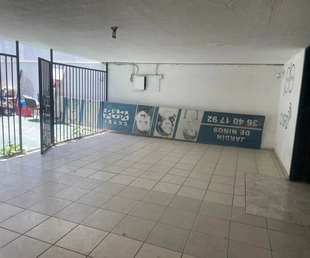 Casa En Venta,Providencia,Av Pablo Neruda 2572, Guadalajara, Jalisco 44630, 7 Habitaciones,1 Baño,Av Pablo Neruda,3,paYJLKw