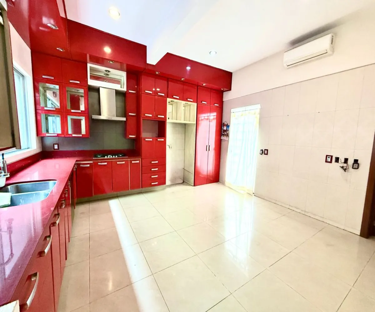 Casa En Renta,Lafayette,Calle Miguel de Cervantes Saavedra 184, Guadalajara, Jalisco 44160, 3 Habitaciones,3 Baños,Calle Miguel de Cervantes Saavedra,2,pwpGoen