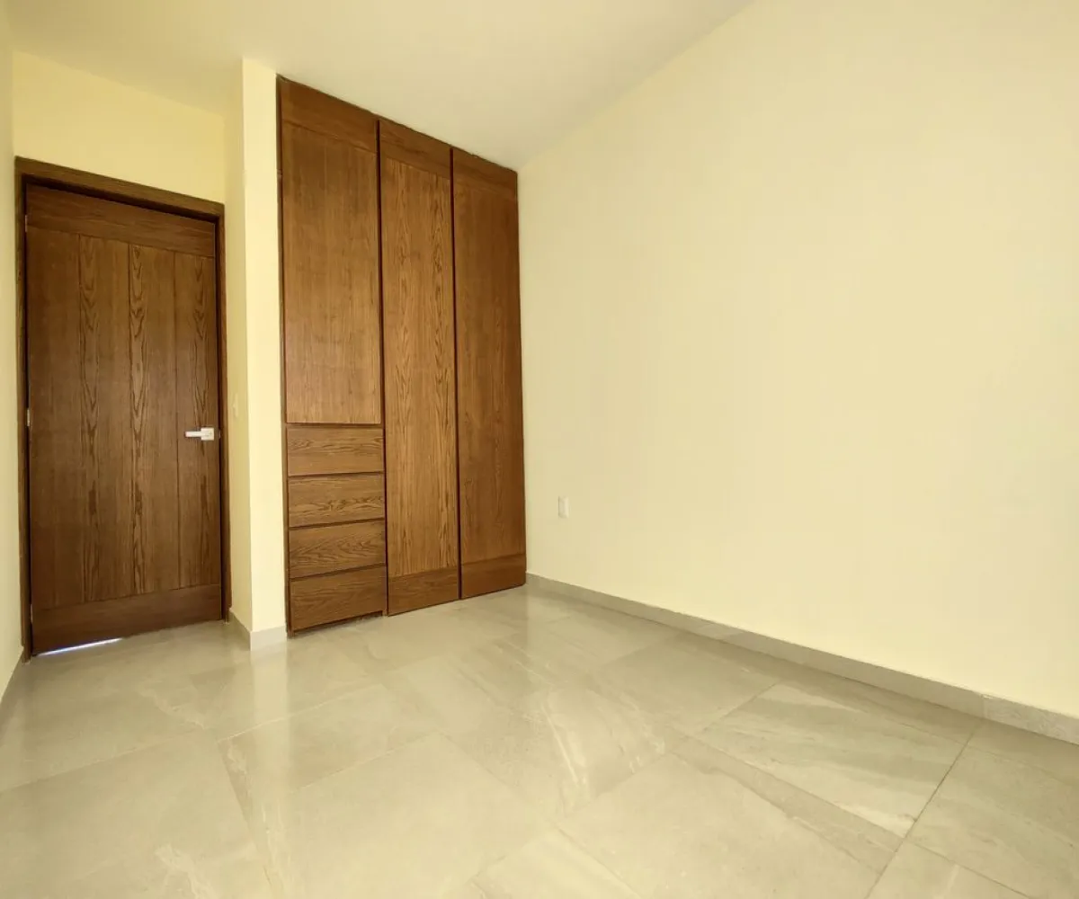 Casa En Venta,Los Tulipanes,Hortencia 880 3, Tlajomulco de Zúñiga, Jalisco 45647, 3 Habitaciones,2 Baños,Hortencia,1,phWMKCz