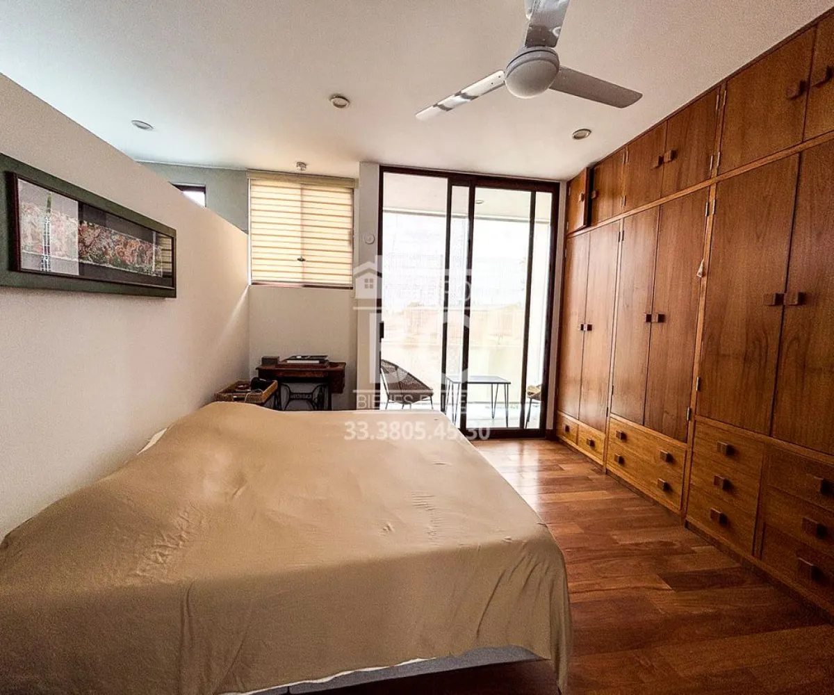 Casa En Venta,Bosques Vallarta,Circuito del Bosque 216 39C, Zapopan, Jalisco 45134, 3 Habitaciones,3 Baños,Circuito del Bosque,1,pa2LqRO