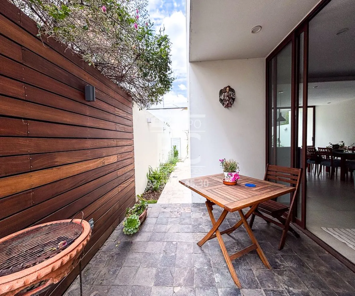 Casa En Venta,Bosques Vallarta,Circuito del Bosque 216 39C, Zapopan, Jalisco 45134, 3 Habitaciones,3 Baños,Circuito del Bosque,1,pa2LqRO