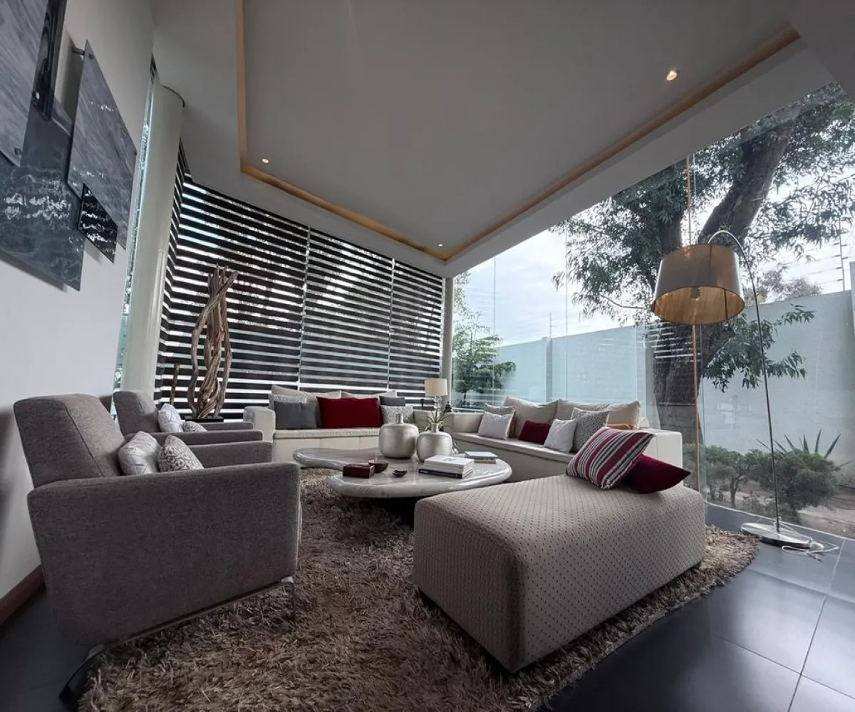 Casa En Venta,Valle Real,Paseo San Arturo Sur 2749, Zapopan, Jalisco 45019, 4 Habitaciones,4 Baños,Paseo San Arturo Sur,2,psFZ8yQ