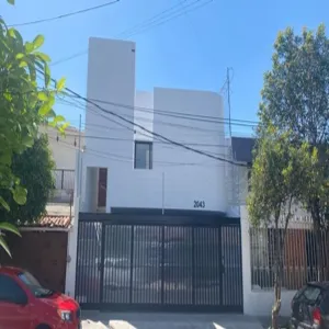 Casa En Venta,Jardines Del Country,Calle Reloj 2043, Guadalajara, Jalisco 44210, 2 Habitaciones,2 Baños,Calle Reloj,1,pnuf3fw