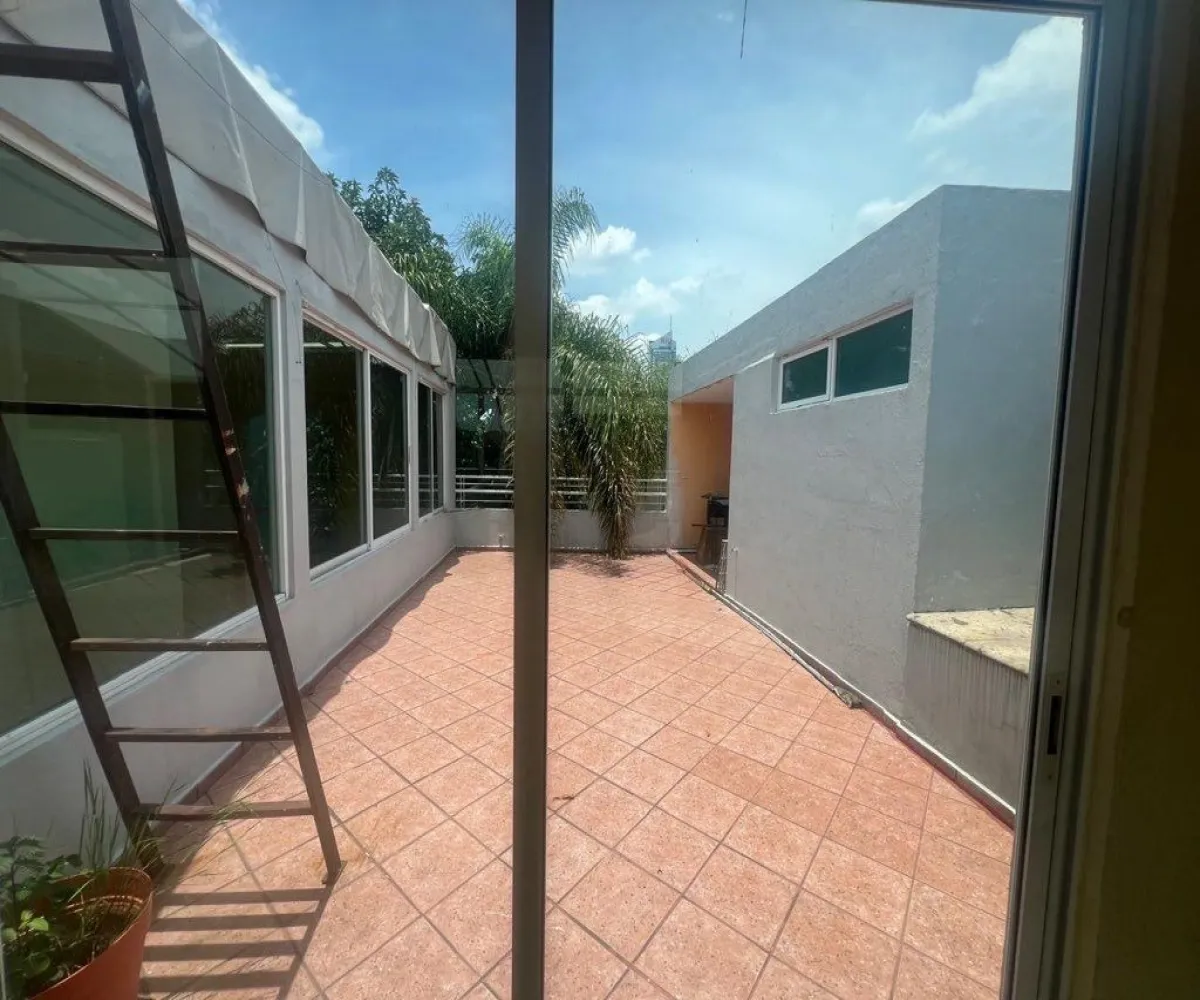 Local En Venta,Jardines Del Bosque,Calzada Lázaro Cárdenas 2859, Guadalajara, Jalisco 44520,18 Baños,Calzada Lázaro Cárdenas,3,p0Yiu3m