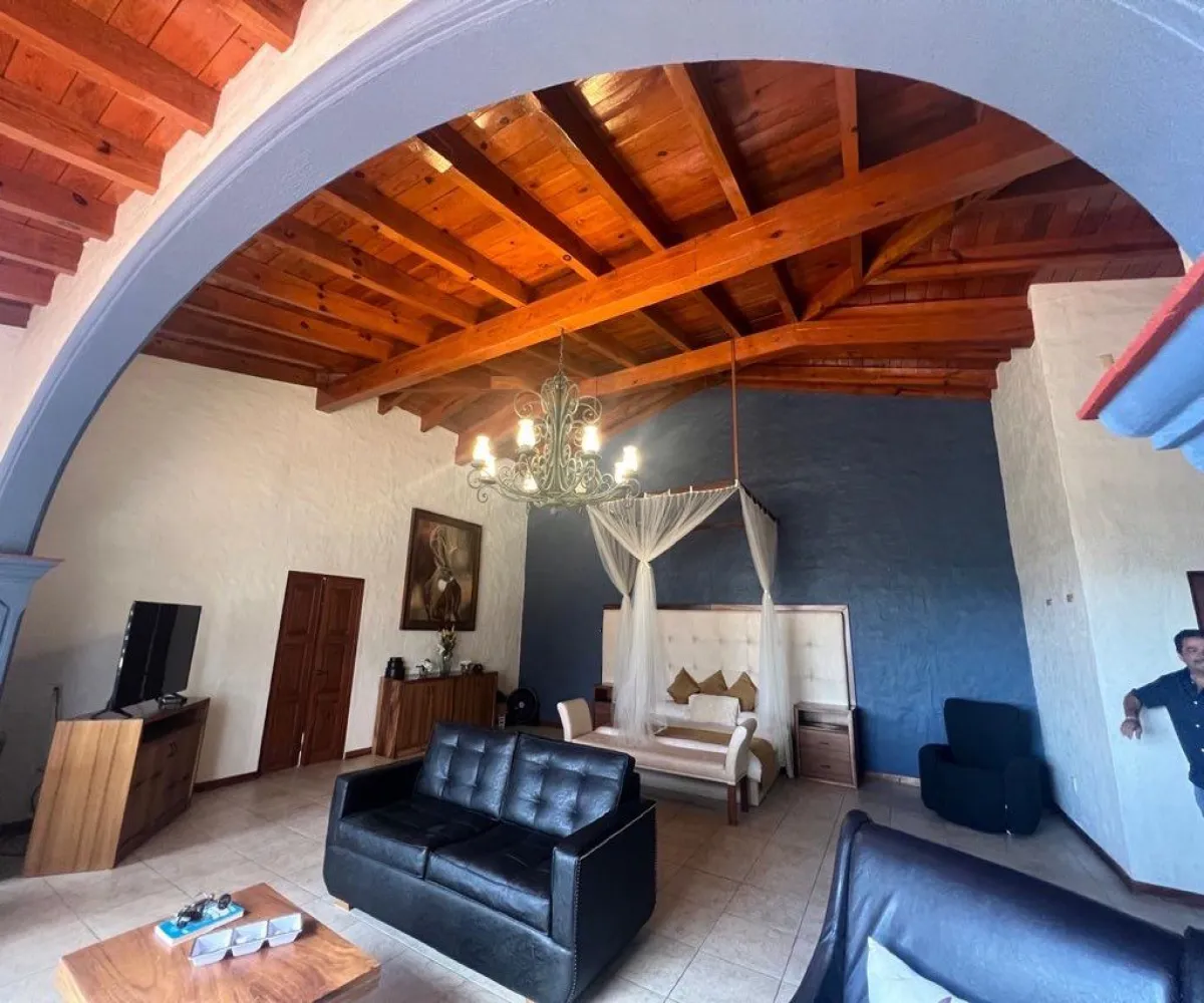 En Venta,Mariano Otero,Prolongación Mariano Otero 00, Zapopan, Jalisco 45067, 4 Habitaciones,4 Baños,Prolongación Mariano Otero,2,p2PWrbh