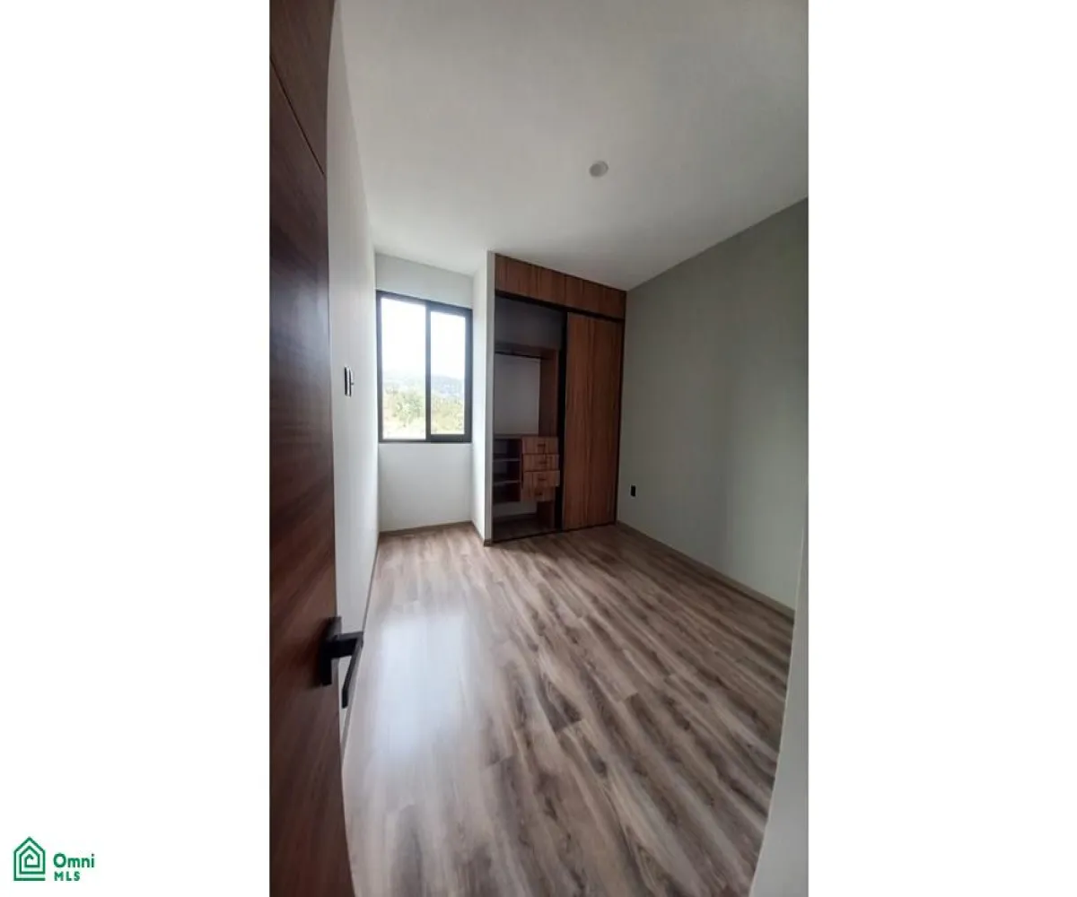 Casa En Venta,San Agustín,Av. Vuelo de las Grullas 200, Tlajomulco de Zuniga, Jalisco 45645, 3 Habitaciones,4 Baños,Av. Vuelo de las Grullas,3,MX24660047