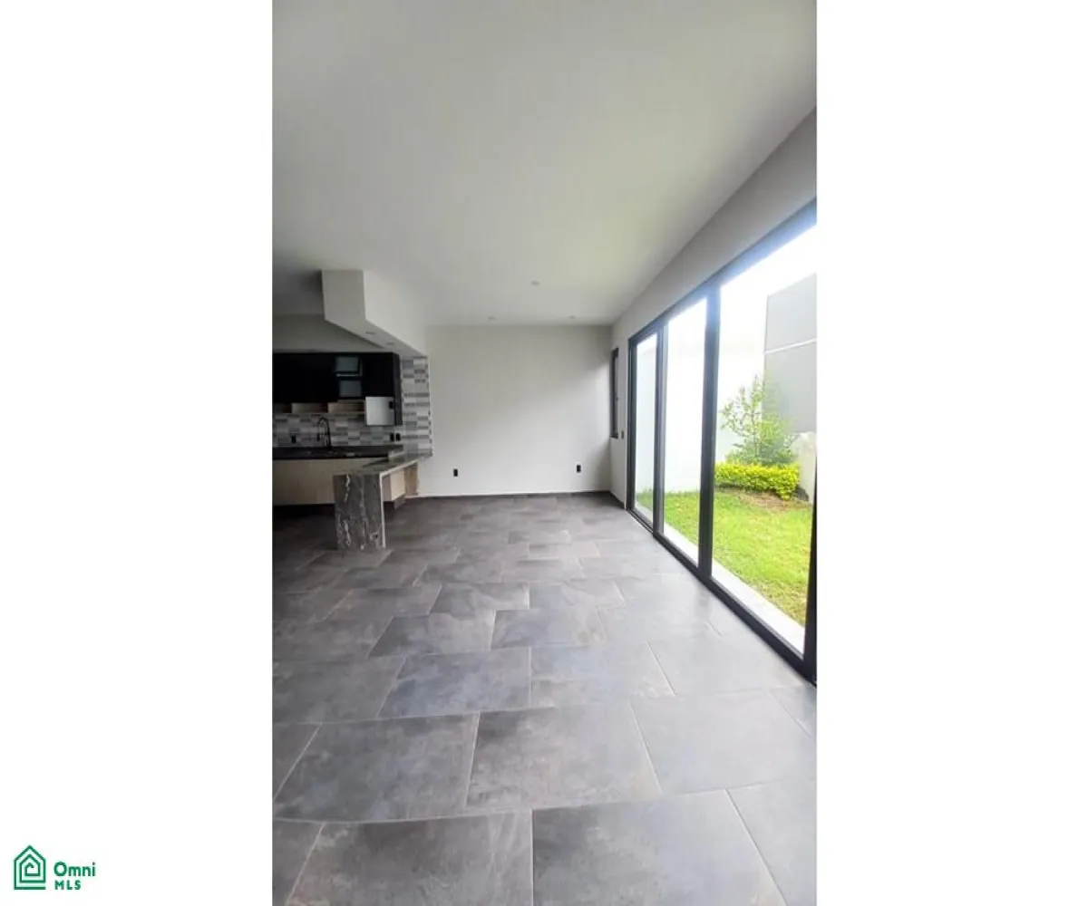 Casa En Venta,San Agustín,Av. Vuelo de las Grullas 200, Tlajomulco de Zuniga, Jalisco 45645, 3 Habitaciones,4 Baños,Av. Vuelo de las Grullas,3,MX24660047