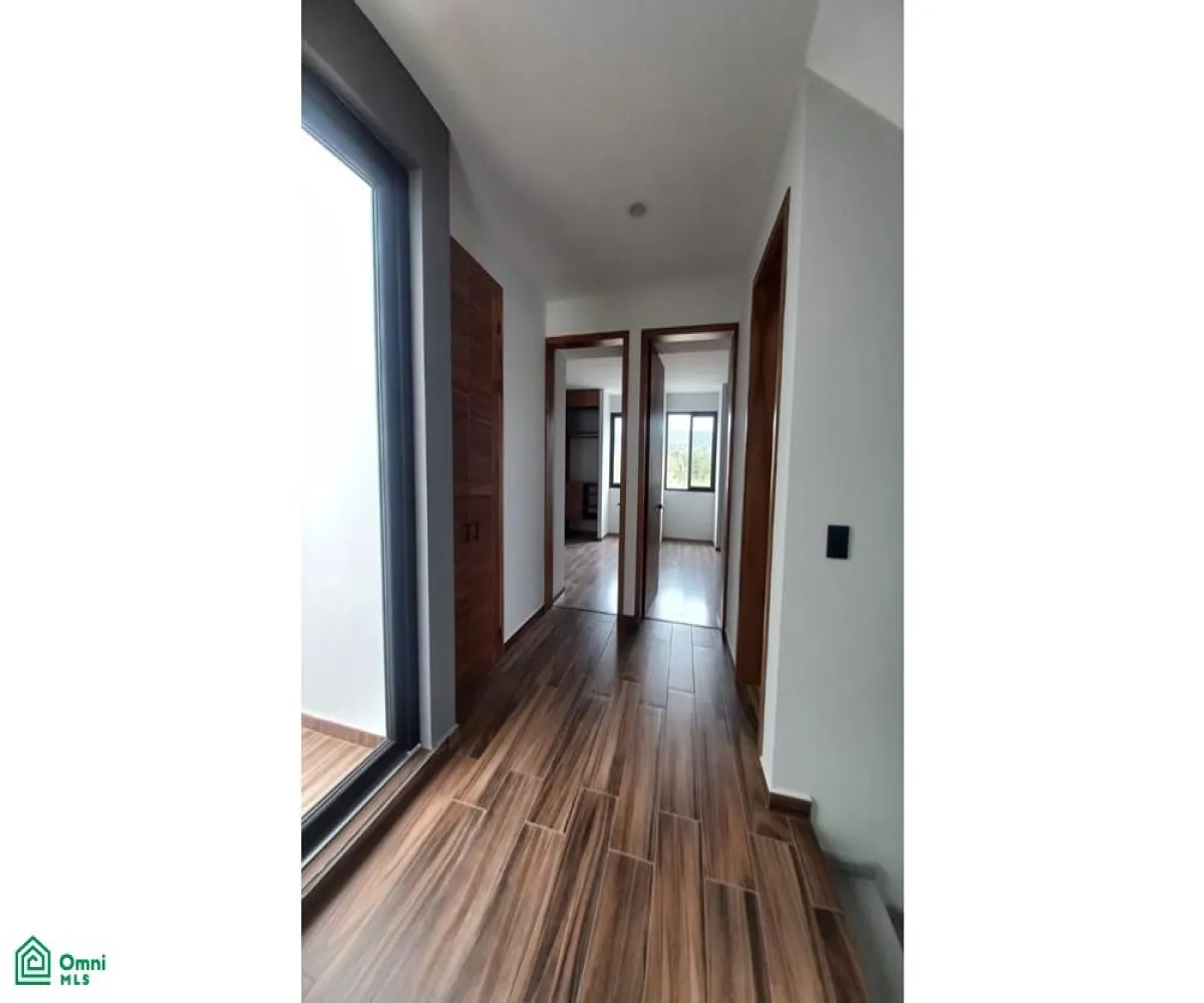 Casa En Venta,San Agustín,Av. Vuelo de las Grullas 200, Tlajomulco de Zuniga, Jalisco 45645, 3 Habitaciones,4 Baños,Av. Vuelo de las Grullas,3,MX24660047