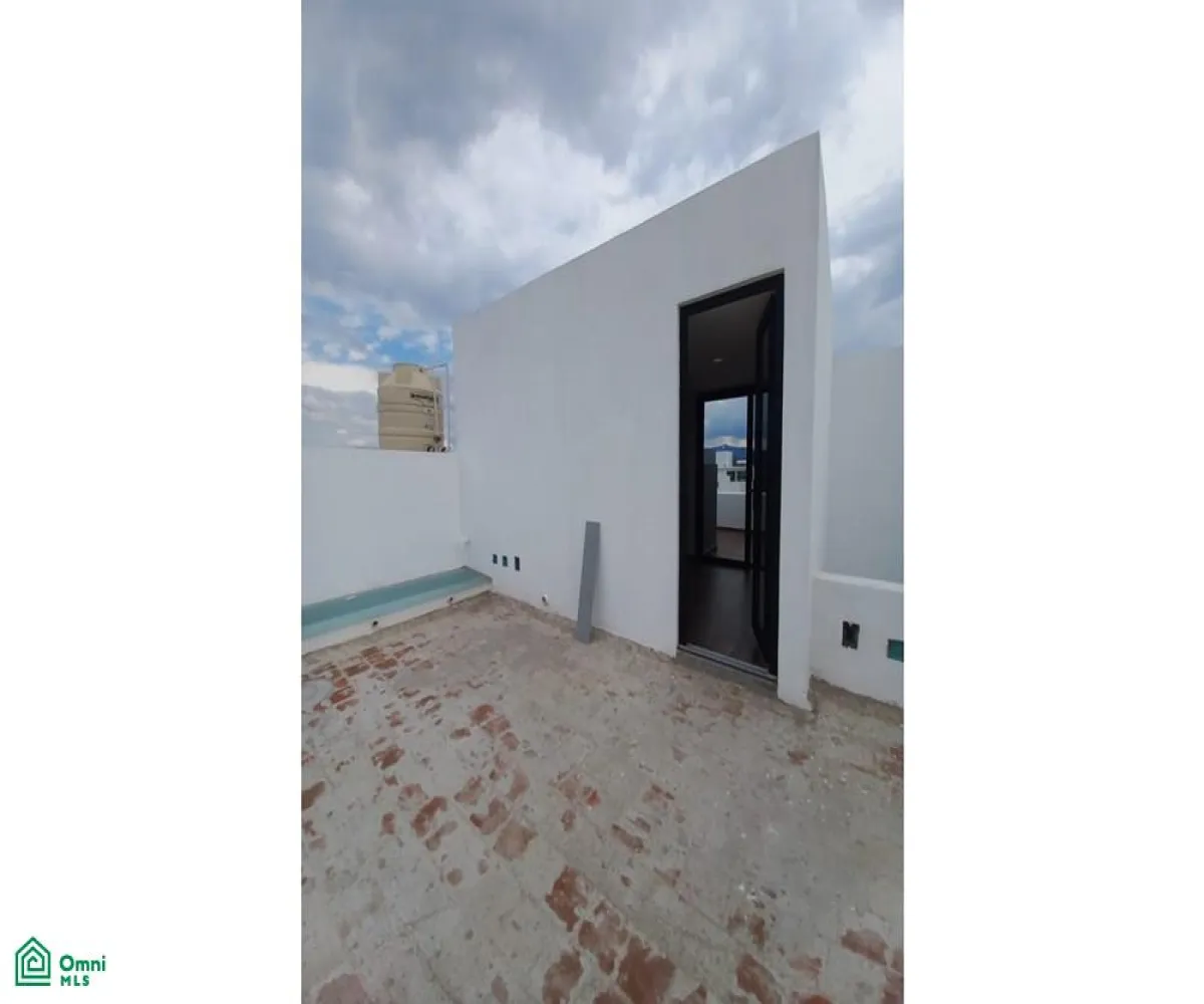 Casa En Venta,San Agustín,Av. Vuelo de las Grullas 200, Tlajomulco de Zuniga, Jalisco 45645, 3 Habitaciones,4 Baños,Av. Vuelo de las Grullas,3,MX24660047