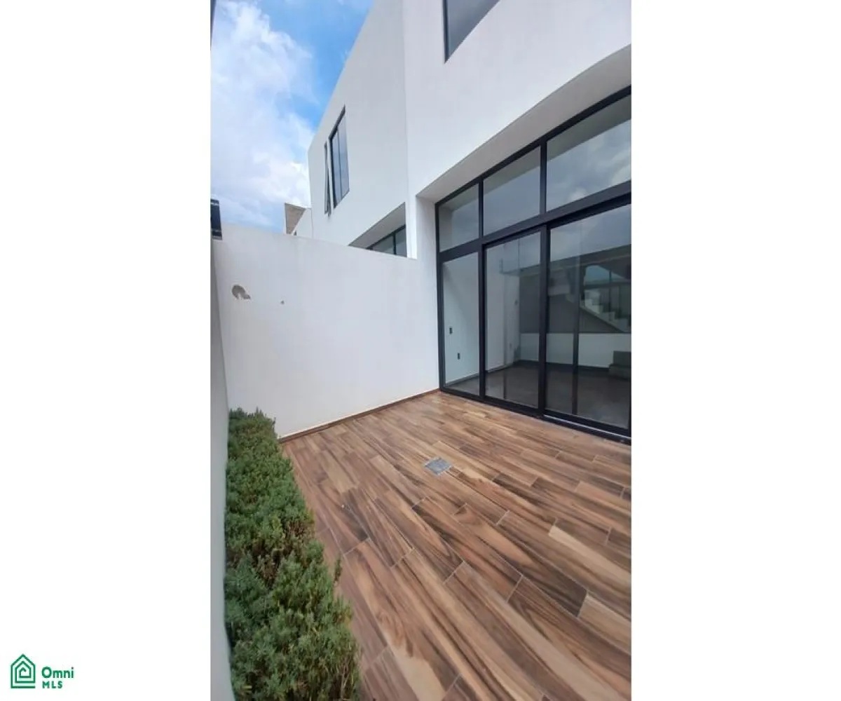 Casa En Venta,San Agustín,Av. Vuelo de las Grullas 200, Tlajomulco de Zuniga, Jalisco 45645, 3 Habitaciones,4 Baños,Av. Vuelo de las Grullas,2,MX24660074