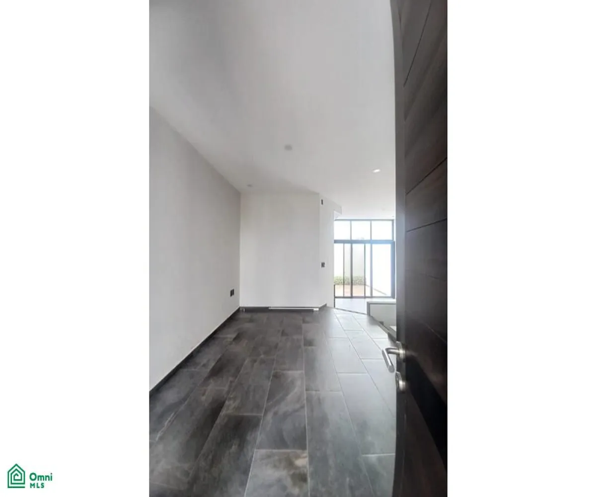Casa En Venta,San Agustín,Av. Vuelo de las Grullas 200, Tlajomulco de Zuniga, Jalisco 45645, 3 Habitaciones,4 Baños,Av. Vuelo de las Grullas,2,MX24660074