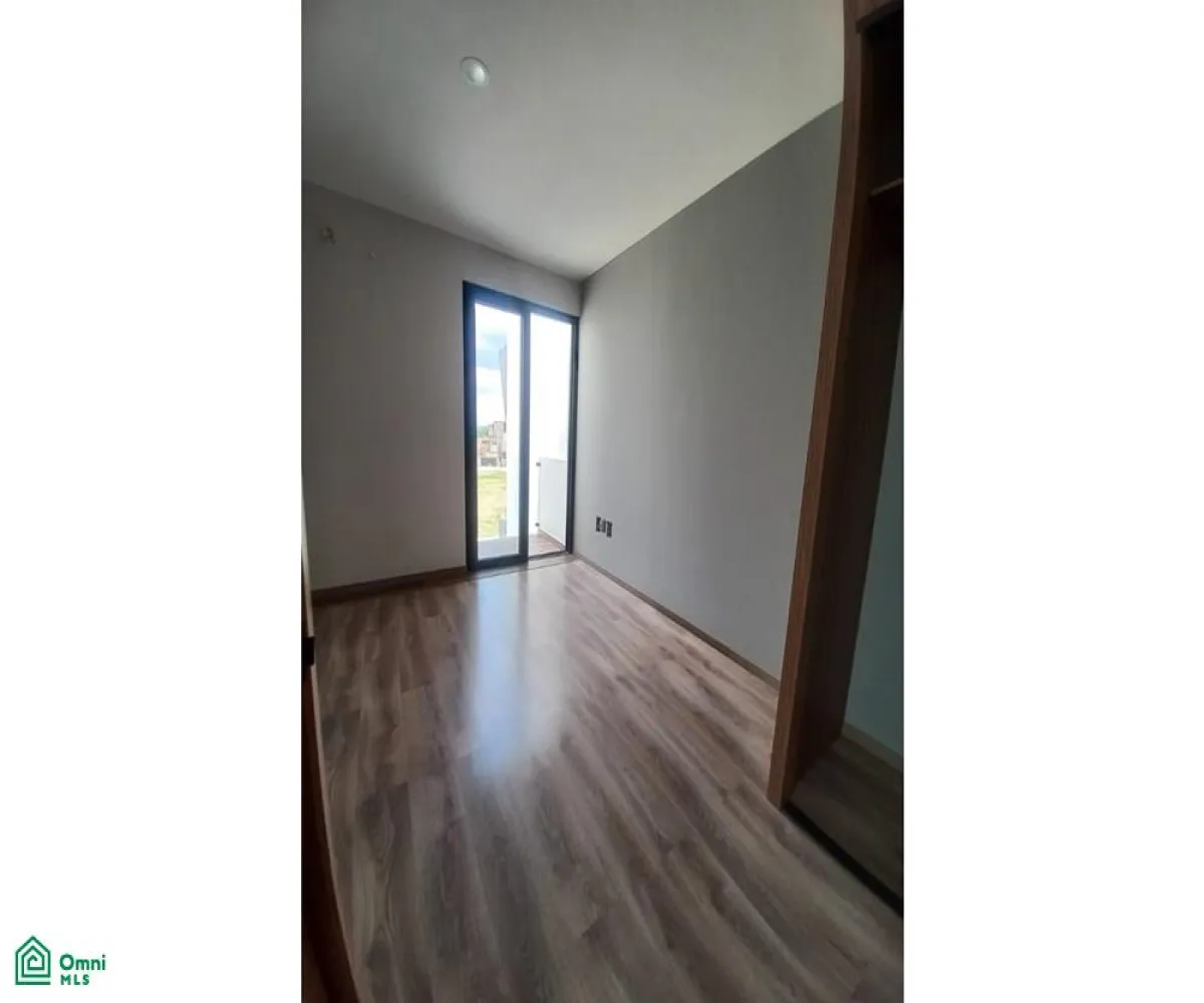 Casa En Venta,San Agustín,Av. Vuelo de las Grullas 200, Tlajomulco de Zuniga, Jalisco 45645, 3 Habitaciones,4 Baños,Av. Vuelo de las Grullas,2,MX24660074