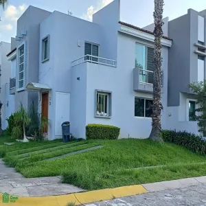 Casa En Venta,Fraccionamiento Jardín Real,Castillo 725, Zapopan, Jalisco 45136, 3 Habitaciones,5 Baños,Castillo,2,MX25977552