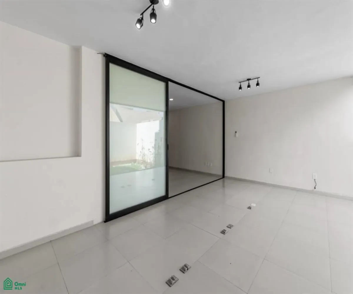 Casa En Venta,Santa Cruz del Valle,Av El Origen 600 Interior 201, Tlajomulco de Zuniga, Jalisco 45655, 2 Habitaciones,2 Baños,Av El Origen,3,MX25978577