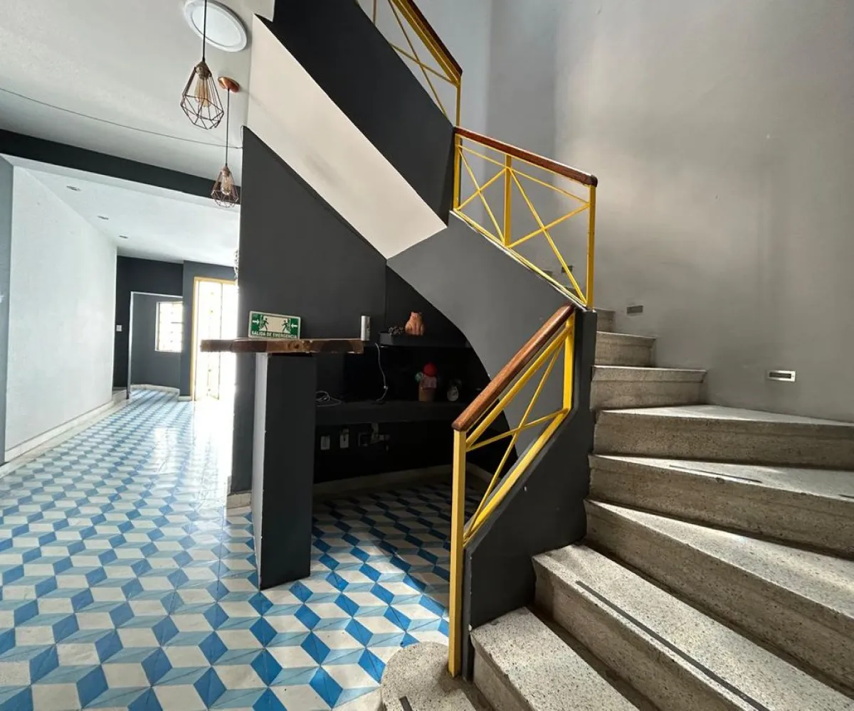 En Renta,Americana,Calle Manuel López Cotilla 1884, Guadalajara, Jalisco 44160, 8 Habitaciones,5 Baños,Calle Manuel López Cotilla,1,pcSHhWT