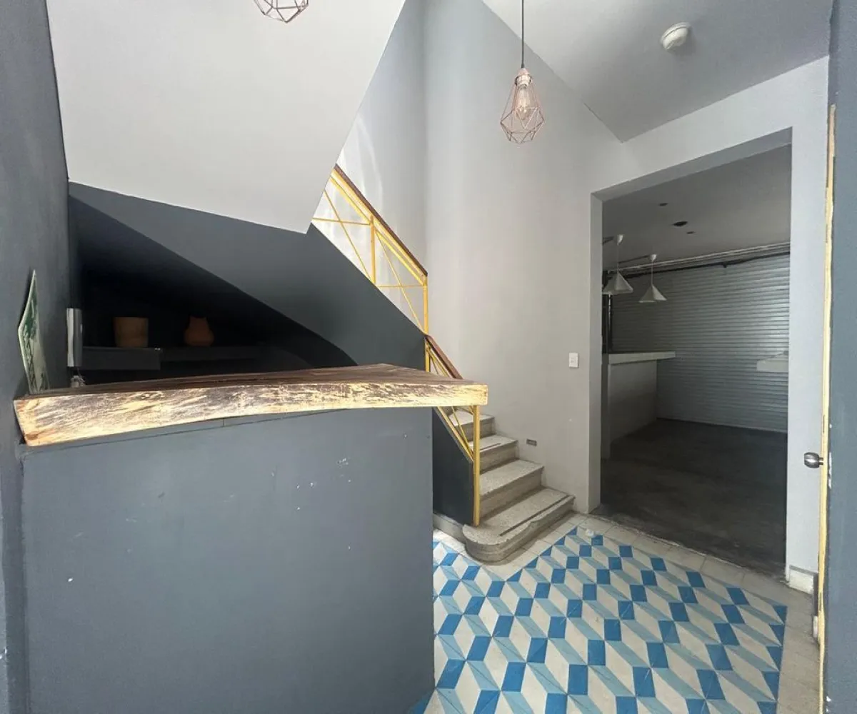 En Renta,Americana,Calle Manuel López Cotilla 1884, Guadalajara, Jalisco 44160, 8 Habitaciones,5 Baños,Calle Manuel López Cotilla,1,pcSHhWT