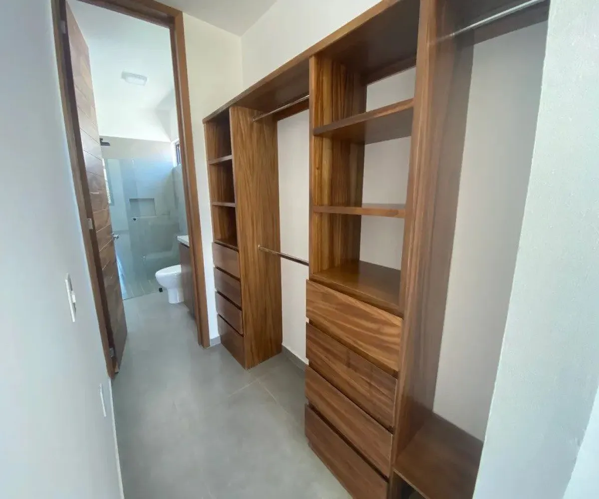 Departamento En Venta,Fracc Juan Manuel Vallarta,Avenida de Inglaterra 00, Zapopan, Jalisco 45120, 1 Cuarto,1 Baño, Avenida de Inglaterra,1,pIZf4J9