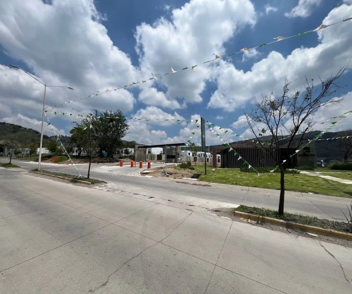 Terreno En Venta,Santa Ana Tepetitlán,Boulevard Bosques de Santa Anita 2377, Tlajomulco de Zúñiga, Jalisco 45645,Boulevard Bosques de Santa Anita,pviUlpx