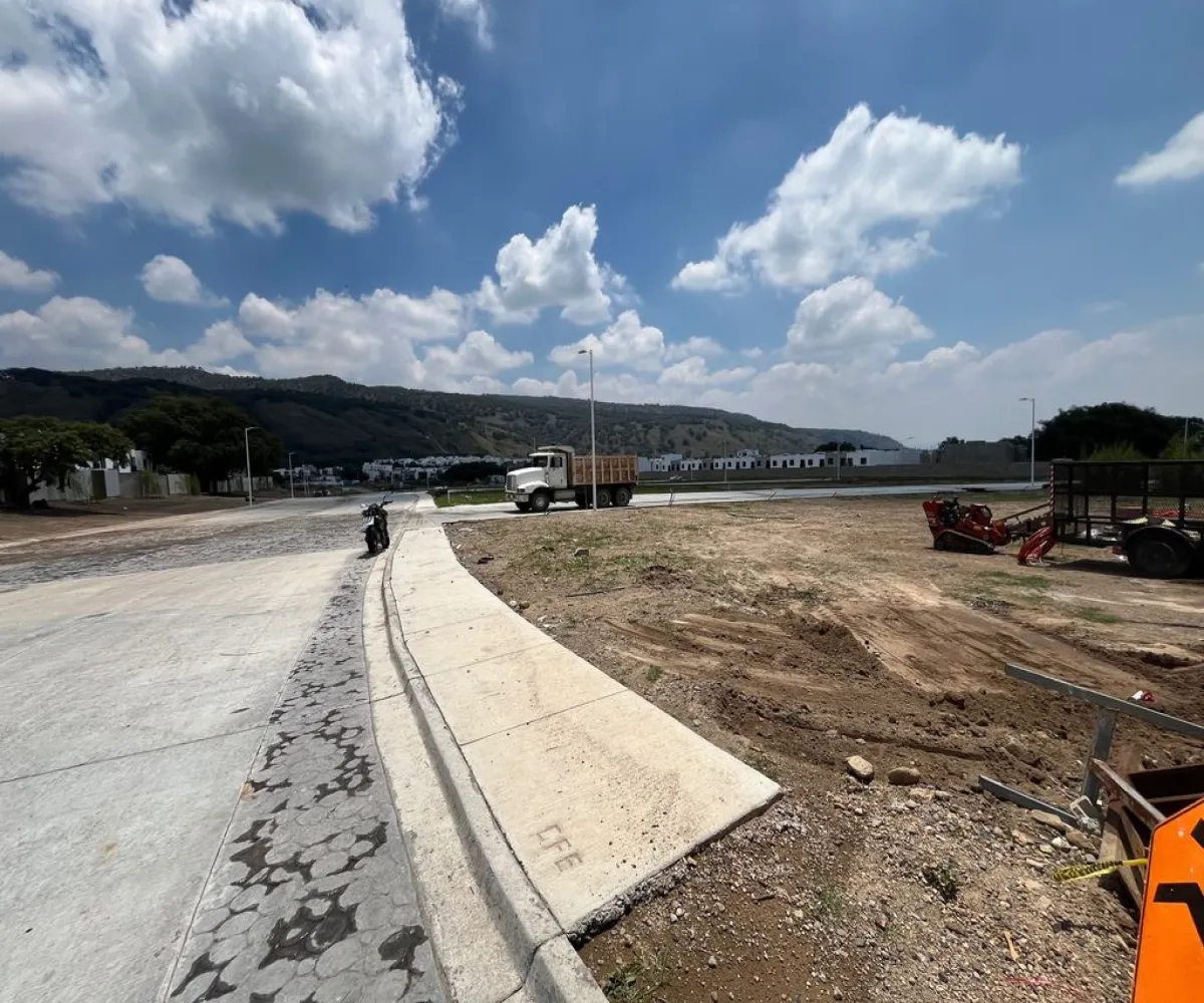 Terreno En Venta,Santa Ana Tepetitlán,Boulevard Bosques de Santa Anita 2377, Tlajomulco de Zúñiga, Jalisco 45645,Boulevard Bosques de Santa Anita,pviUlpx