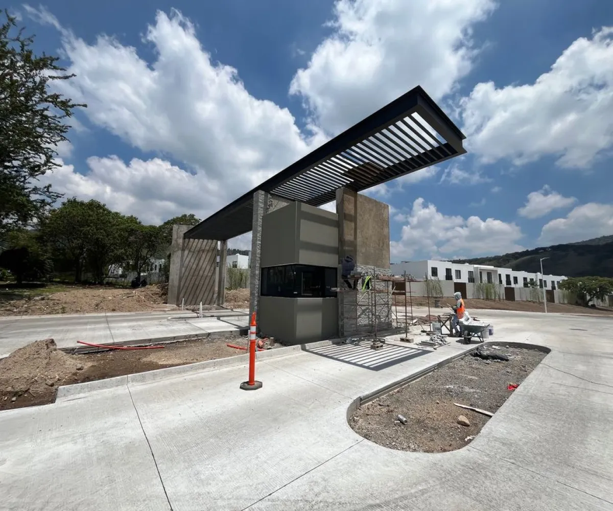 Terreno En Venta,Santa Ana Tepetitlán,Boulevard Bosques de Santa Anita 2377, Tlajomulco de Zúñiga, Jalisco 45645,Boulevard Bosques de Santa Anita,pviUlpx