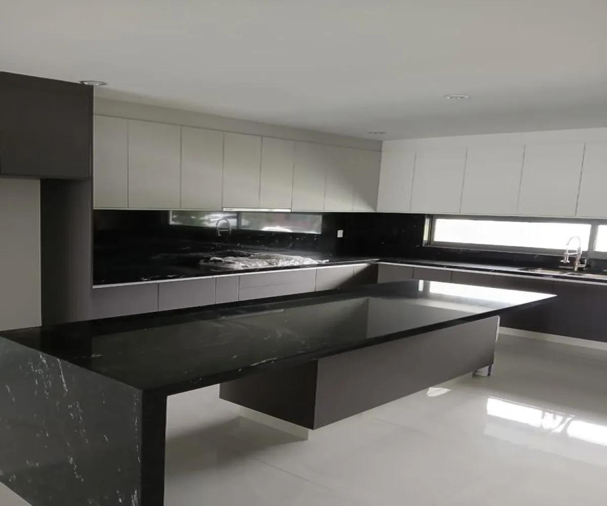 Casa En Venta,Res Virreyes,Paseo Puerta las Lomas 2662 00, Zapopan, Jalisco 45110, 4 Habitaciones,5 Baños,Paseo Puerta las Lomas,4,pMD9lCa