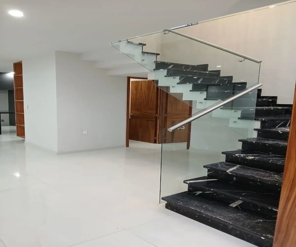 Casa En Venta,Res Virreyes,Paseo Puerta las Lomas 2662 00, Zapopan, Jalisco 45110, 4 Habitaciones,5 Baños,Paseo Puerta las Lomas,4,pMD9lCa