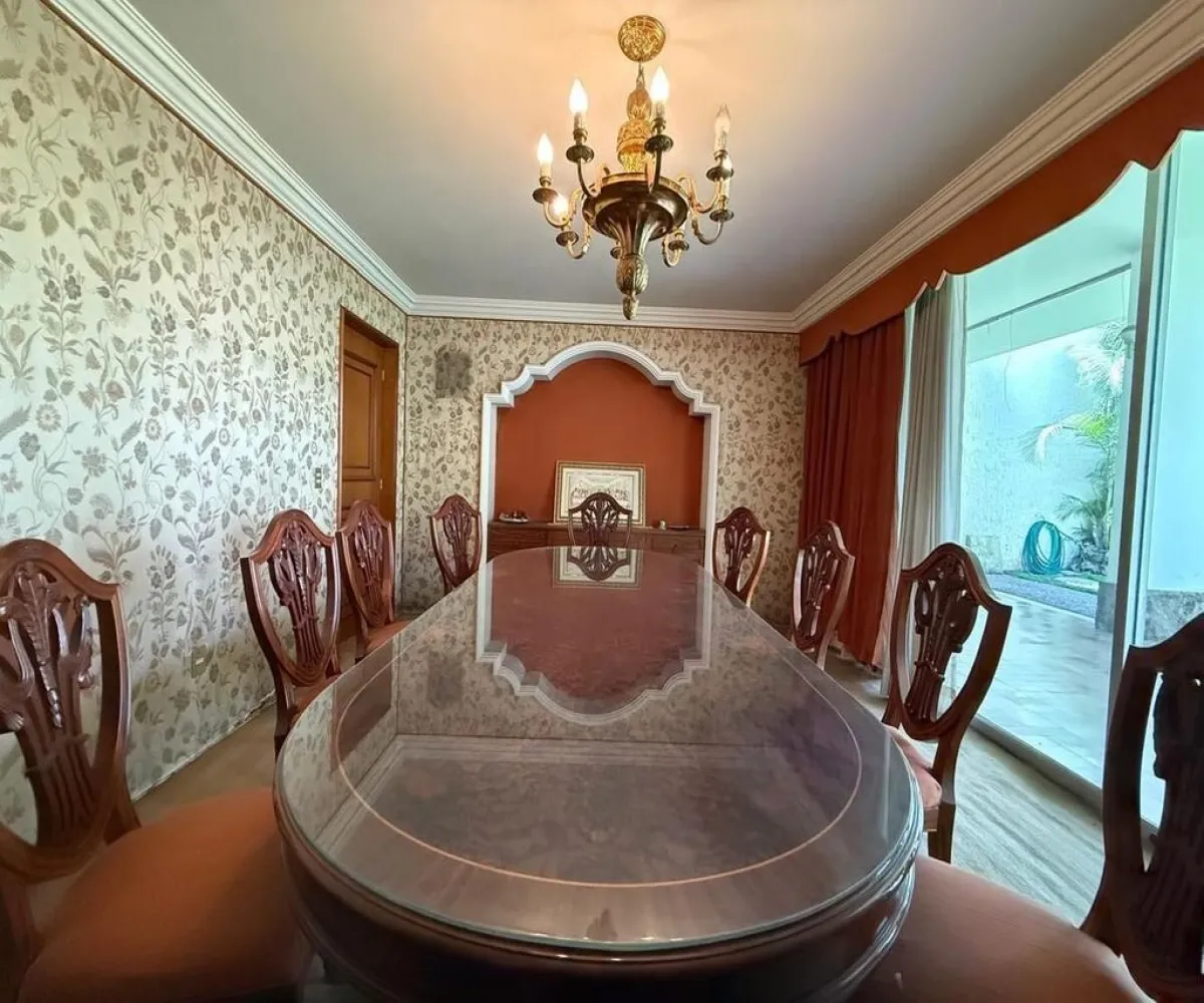 Casa En Venta,Jacarandas,Jacarandas S/N, Zapopan, Jalisco 45160, 4 Habitaciones,3 Baños,Jacarandas,1,piwkbgI