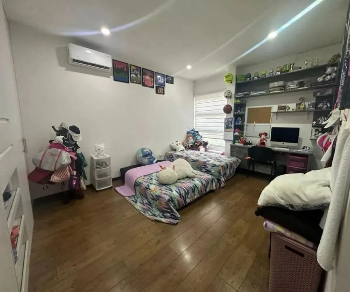 Casa En Venta,Valle Real,Avenida Santa Margarita 4050 47, Zapopan, Jalisco 45019, 3 Habitaciones,4 Baños,Avenida Santa Margarita,2,pQoXUzp