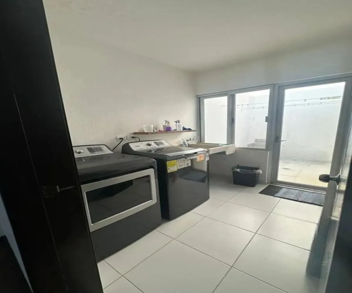 Casa En Venta,Valle Real,Avenida Santa Margarita 4050 47, Zapopan, Jalisco 45019, 3 Habitaciones,4 Baños,Avenida Santa Margarita,2,pQoXUzp