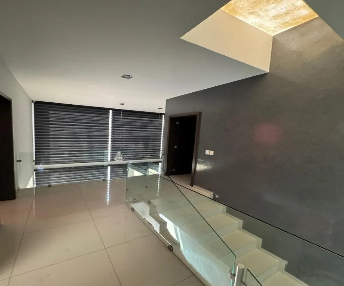 Casa En Venta,Los Almendros,Prolongación Río Blanco 1676, Zapopan, Jalisco 45133, 3 Habitaciones,2 Baños,Prolongación Río Blanco,1,p4FeJGV