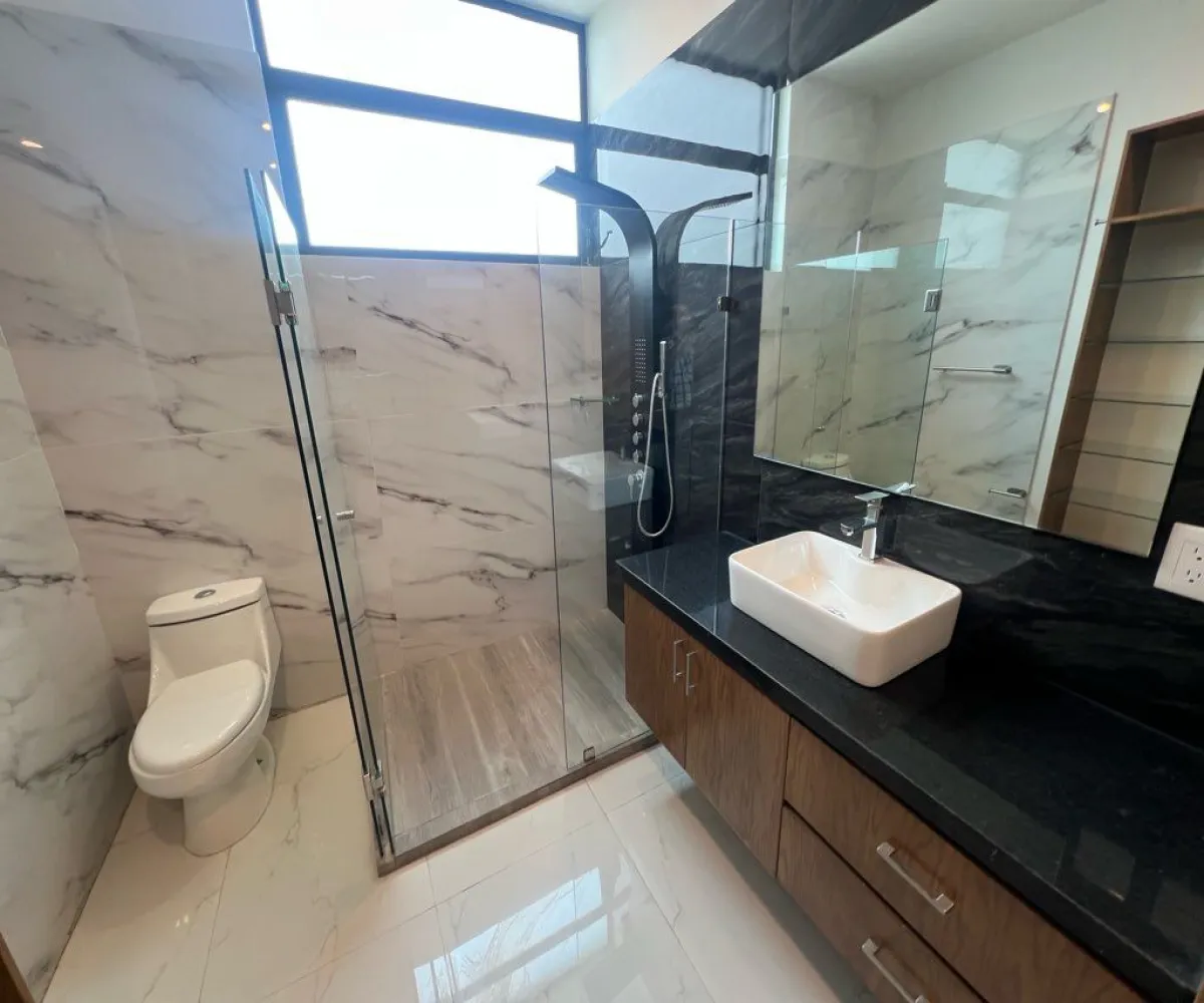 Casa En Venta,Zapopan,Parques, Vallarta Coto acacia 00, Zapopan, Jalisco 45134, 3 Habitaciones,3 Baños, Parques, Vallarta Coto acacia,3,pXMnAmX